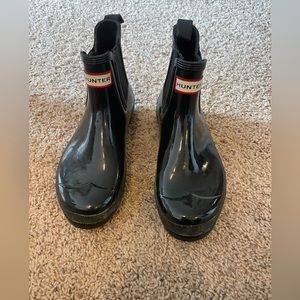 Hunter booties, black size 9
